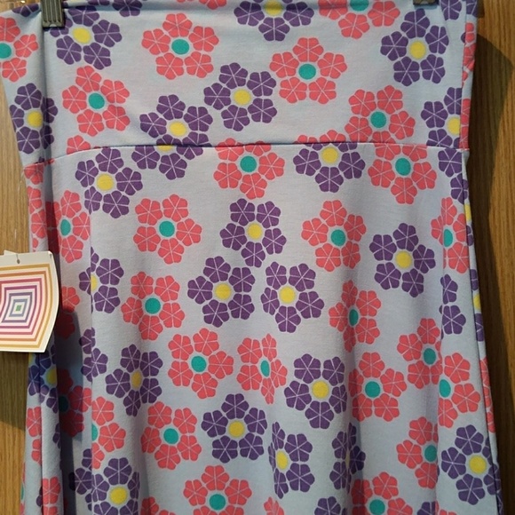 Lularoe Azure - Picture 2 of 7